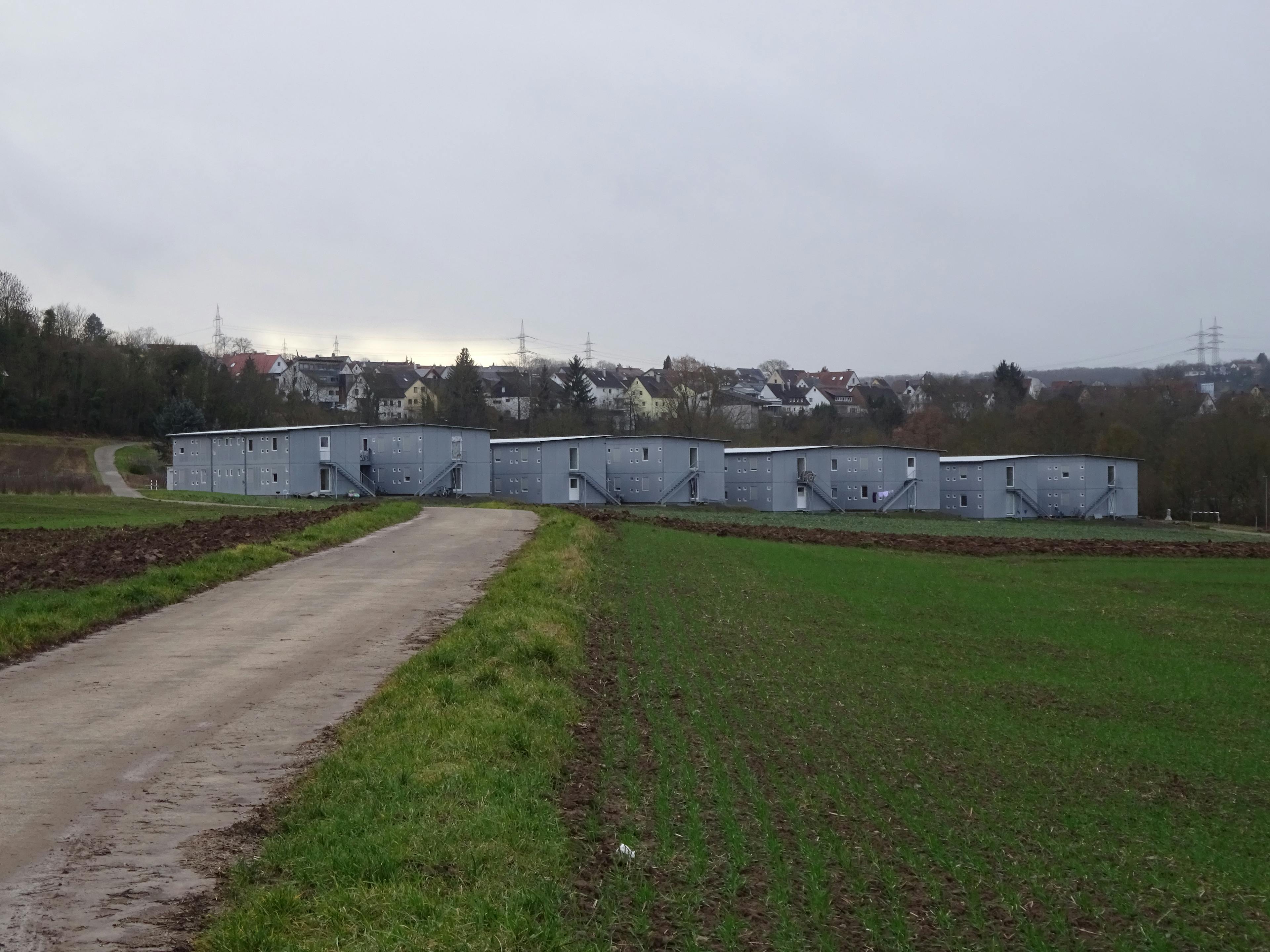 Neugebaute Unterkunft für Geflüchtete im Besigheimer Wasen.